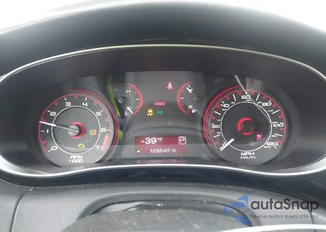 2013 Dodge Dart Sxt z USA, uszkodzony, nr VIN 1C3CDFBA7DD201097